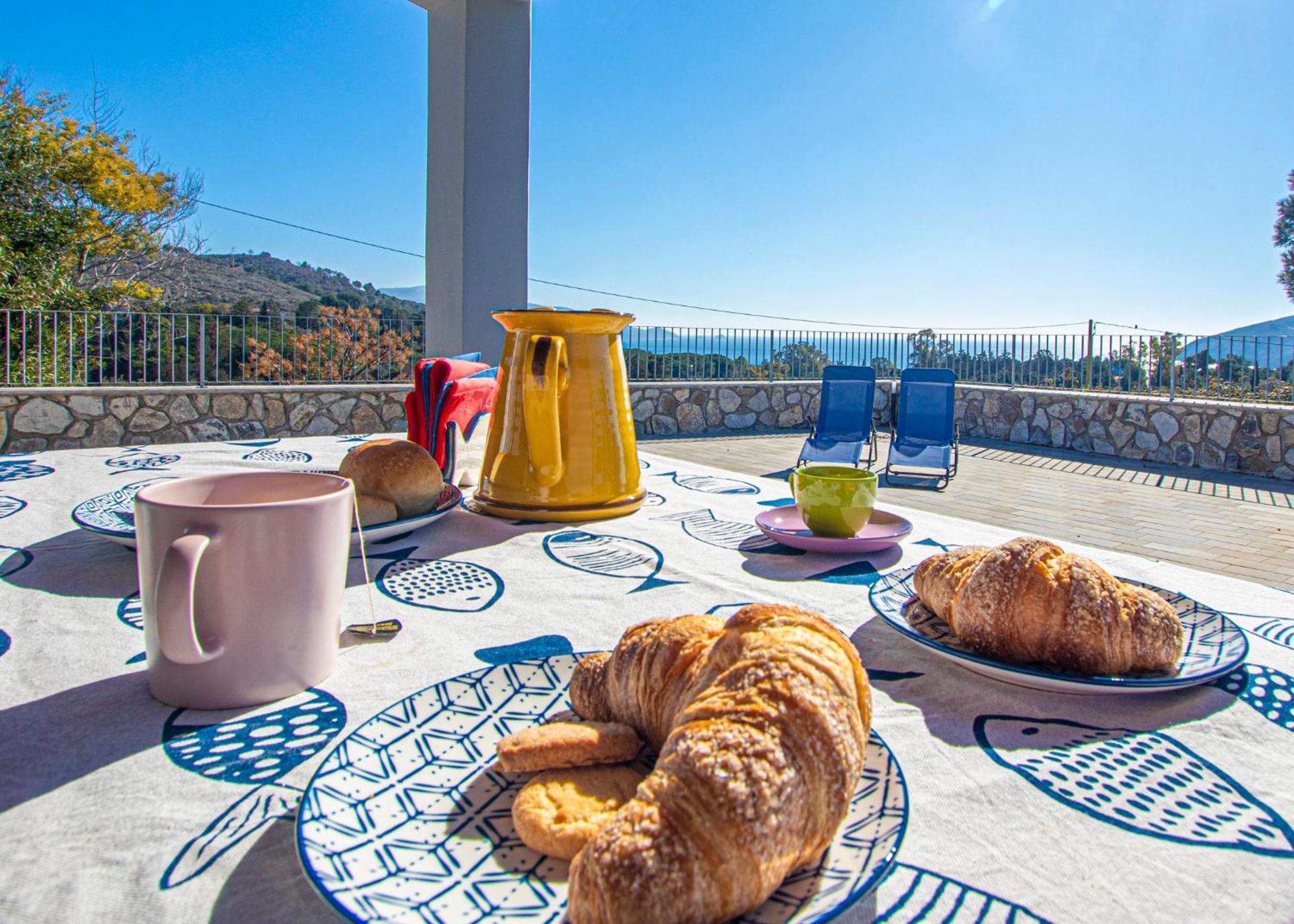 لاكونا B&B Villa Costanza المظهر الخارجي الصورة